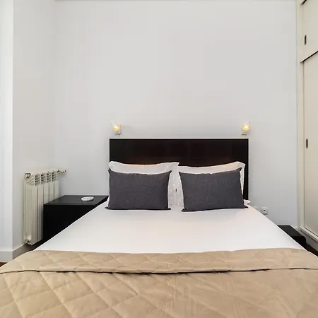 아파트 Whome Elegant Chiado Retreat Comfort In Lisbon's Heart